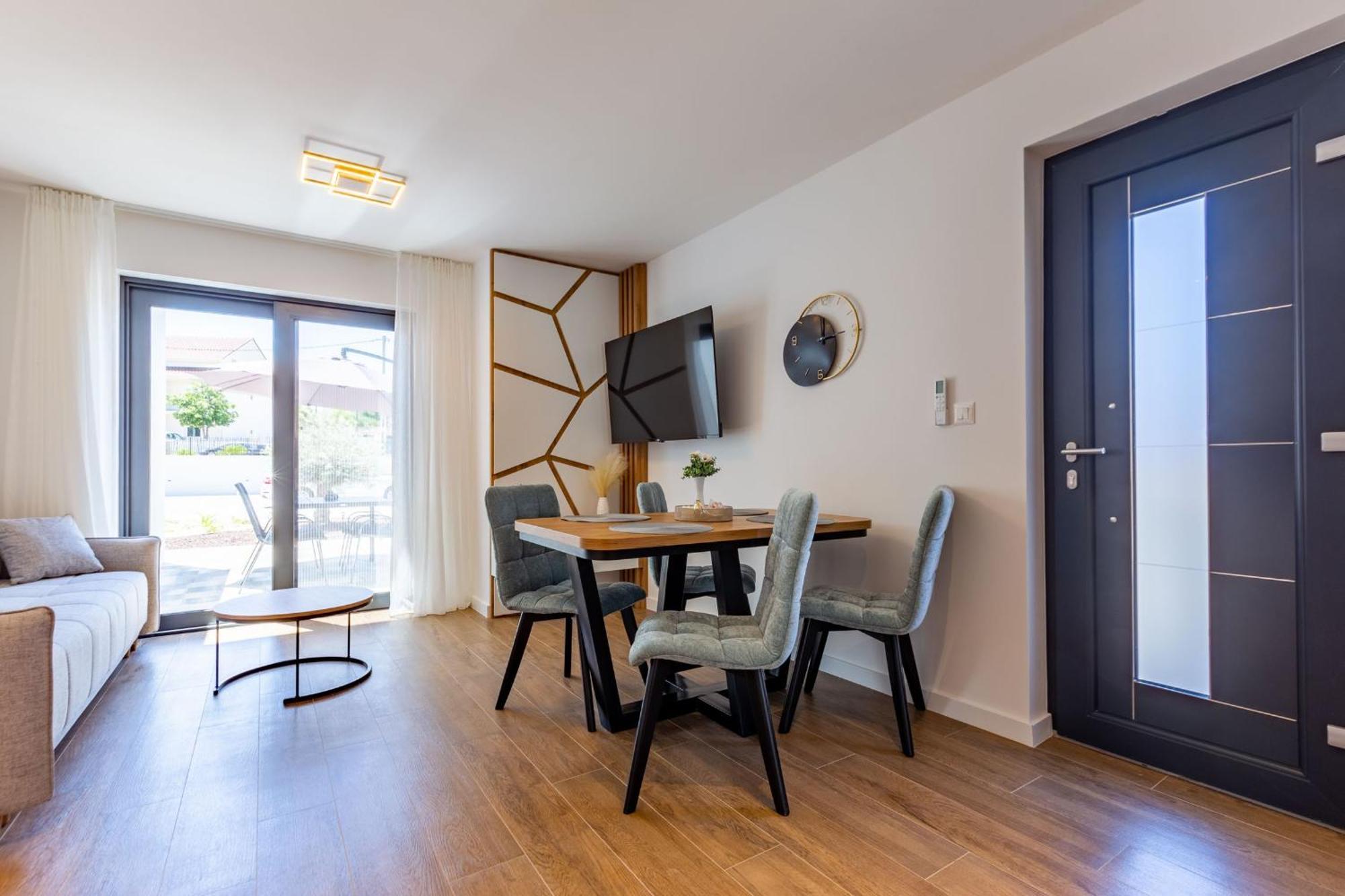 Casa Mia Apartments With Parking Zadar Quarto foto